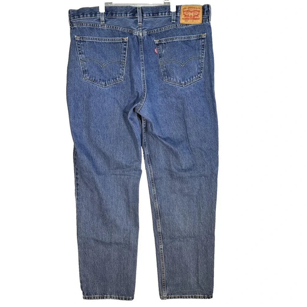 Levis 550 Jeans Mens 42x33 Blue Relaxed Fit Tapered Leg Denim Zip Fly